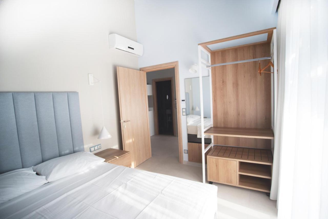 8 Boutique Suites Неа-Потидеа Экстерьер фото